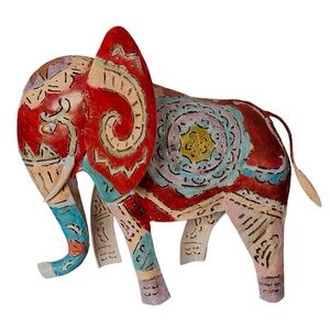 PIER 1 IMPORTS Metal Patchwork Pierced Elephant Decor 18”x15.5”x10.5”